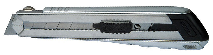 Cutter FatMax XL aus Metall mit 25 mm Abbrechklingen